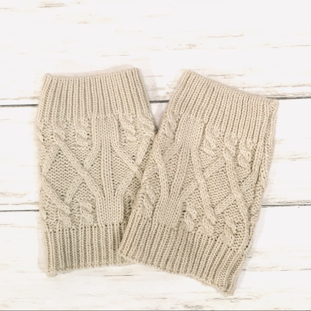 Short Cable Knit boot cuffs